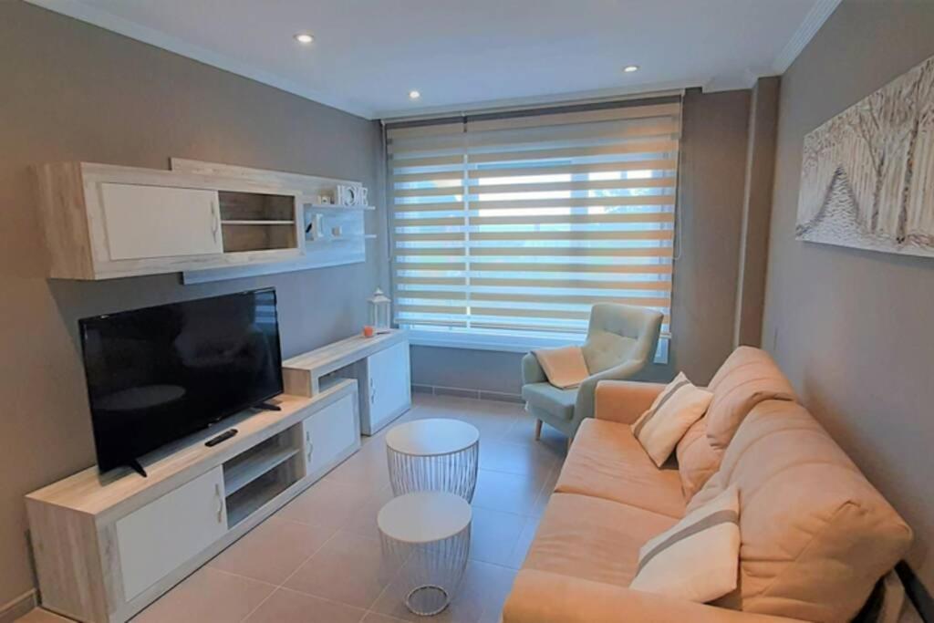 Apartamento Playa Foz Con Piscina Y Parking 010 Apartment Екстериор снимка