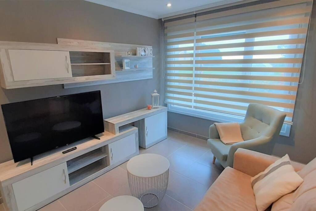 Apartamento Playa Foz Con Piscina Y Parking 010 Apartment Екстериор снимка
